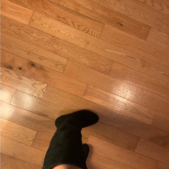 Black suede winter boots on an natural fur, European size 37 - Picture 14 of 15